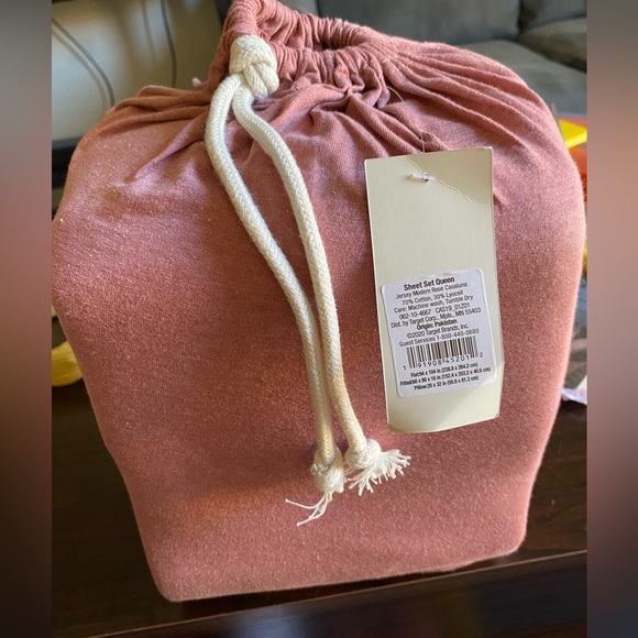 Bedding Casaluna Pillow Case Set Sheet Set Queen And Pink Throw